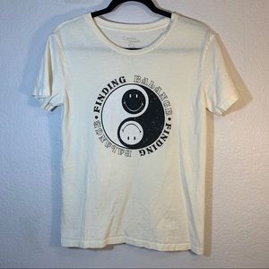 PacSun Finding Balance Ying Yang Graphic T Shirt